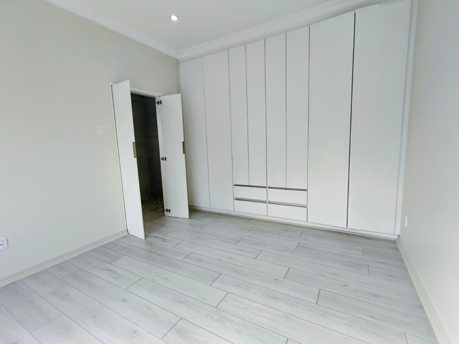 4 Bedroom Property for Sale in Fountains Estate Eastern Cape